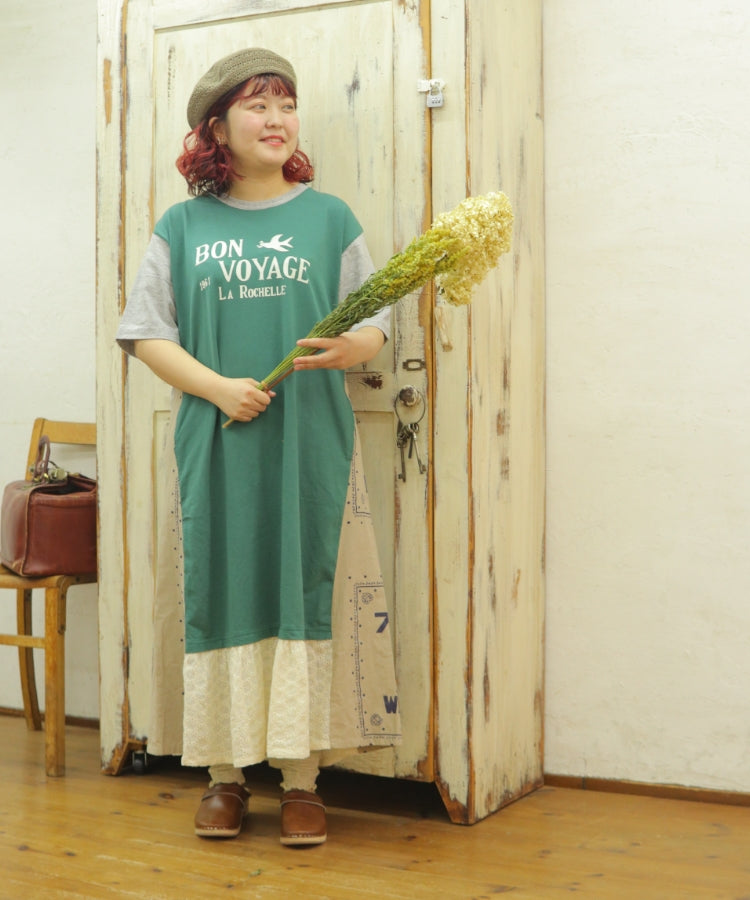【新作】切替裾フリル半袖ワンピース/25042312